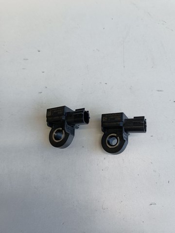 Датчик AIRBAG передній LR085161 LAND ROVER