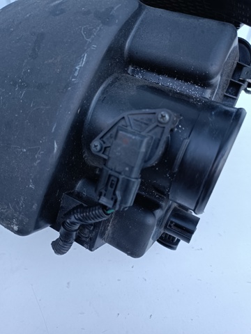 Датчик потоку повітря PE0113215 MAZDA