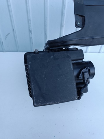 Корпус повітряного фільтра, верхня частина SH01133AXB MAZDA
