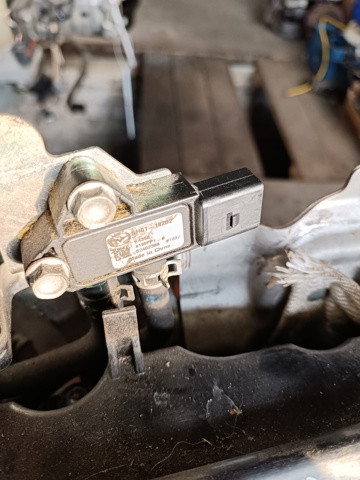 Датчик тиску вихлопних газів SH01182B2 MAZDA