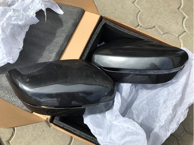 Накладка водійського дзеркала 51167422719 BMW