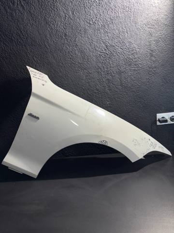 Переднє праве крило 41009633542 BMW