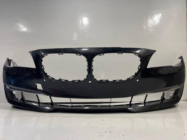 Буфер (бампер) передній 51117313947 BMW