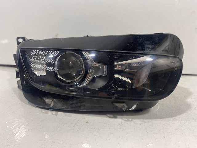 Фара комбінована, передня 9677217480 PEUGEOT