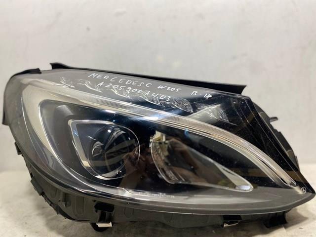 Фара правая A2059067403 MERCEDES