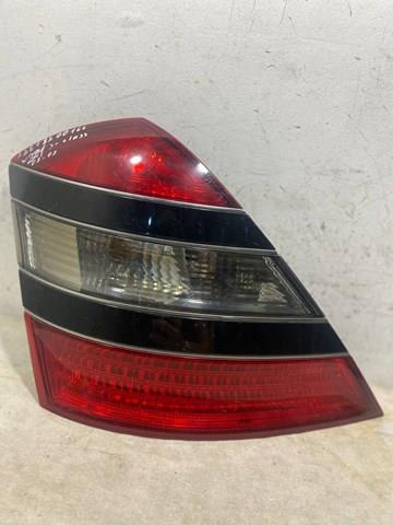 Задня ліва фара A2218200166 MERCEDES