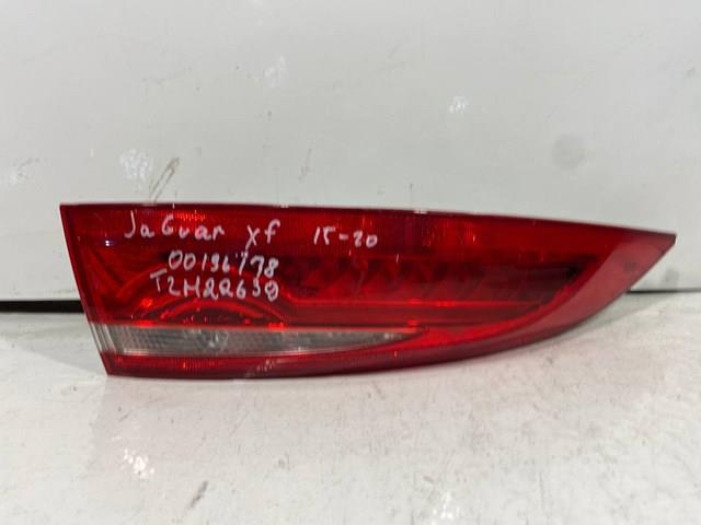 Задня ліва зовнішня фара T2H22639 JAGUAR