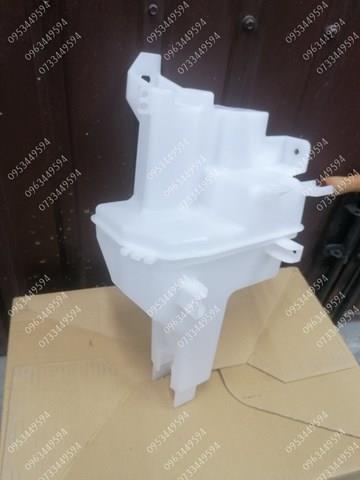 Бачок склоомивача D11B67481 MAZDA