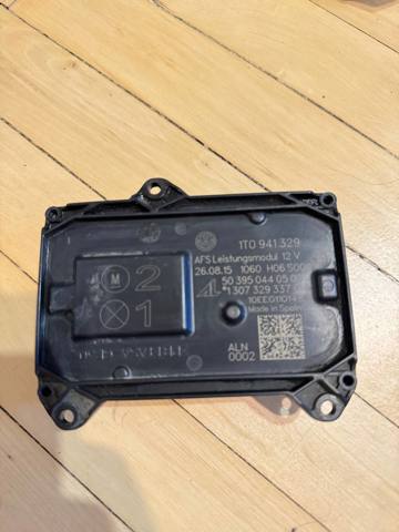 Модуль управління світлом фар 1T0941329 VAG