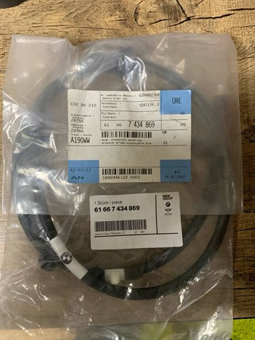 Шланг омивача лобового скла 61667434869 BMW