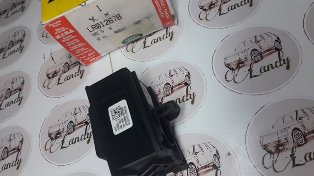 Камера заднього виду LR012678 LAND ROVER
