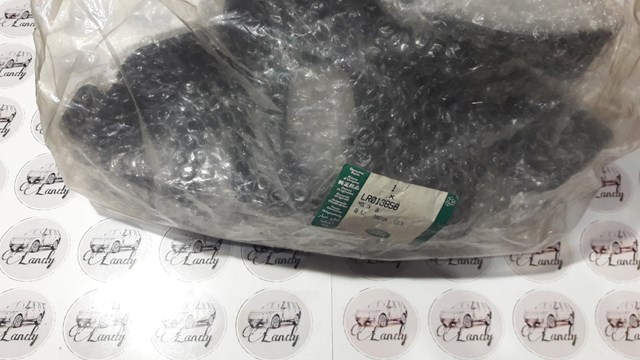 Кронштейн бампера заднього, правий LR013858 LAND ROVER