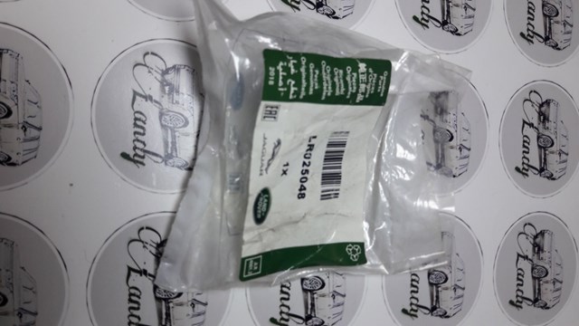 Болт піддона LR025048 LAND ROVER