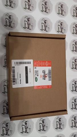 Скло дзеркала заднього виду, лівого LR025209 LAND ROVER