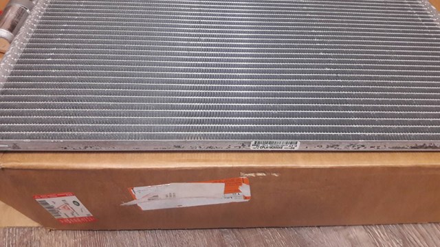 Конденсатор системи охолодження системи LR035791 LAND ROVER