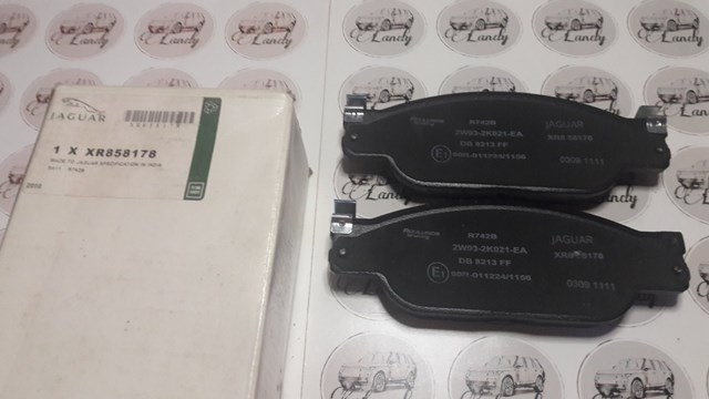 Гальмівні колодки XR858178 JAGUAR
