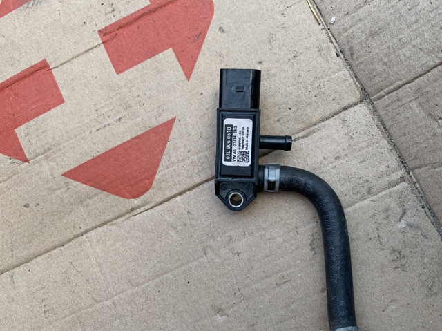 Датчик тиску вихлопних газів 03L906051B VAG