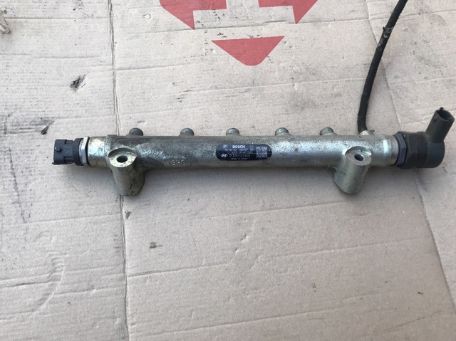 Розподільник палива 3140027400 HYUNDAI