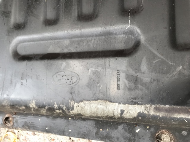 Захист двигуна, піддона (моторного відсіку) KRB500122 LAND ROVER