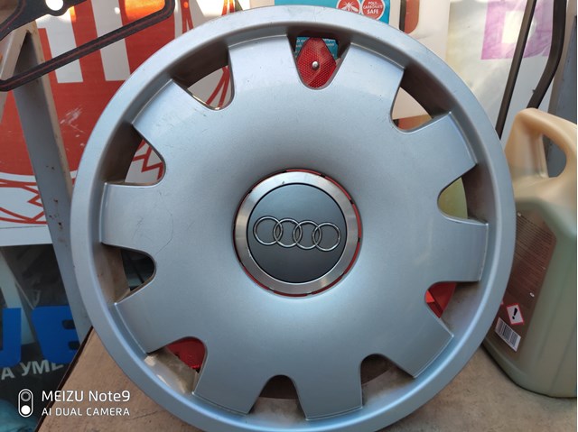 Автомобільні ковпаки 4B0601147C VAG