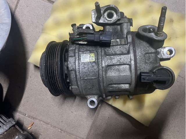 Насос кондиціонера DA8319D629AF FORD