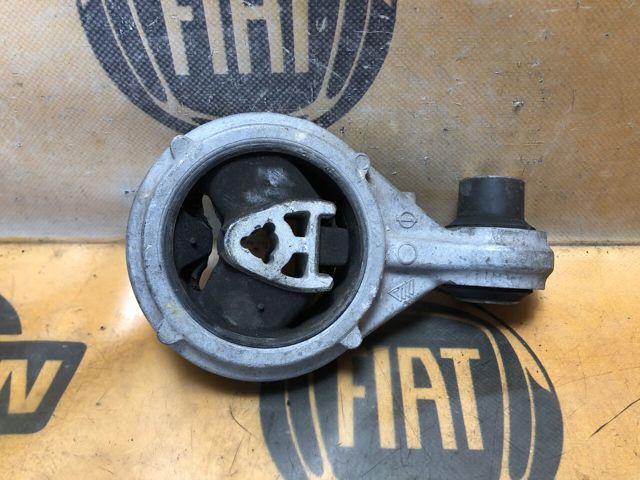 Подушка (опора) двигуна, ліва нижня 11360JY00A RENAULT