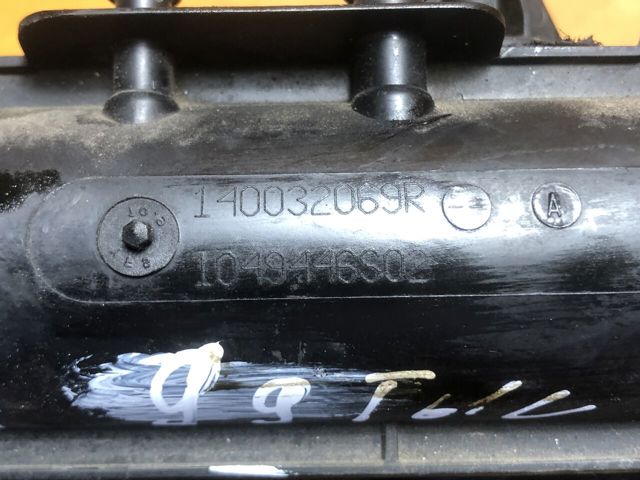 Колектор впускний 140032069R RENAULT