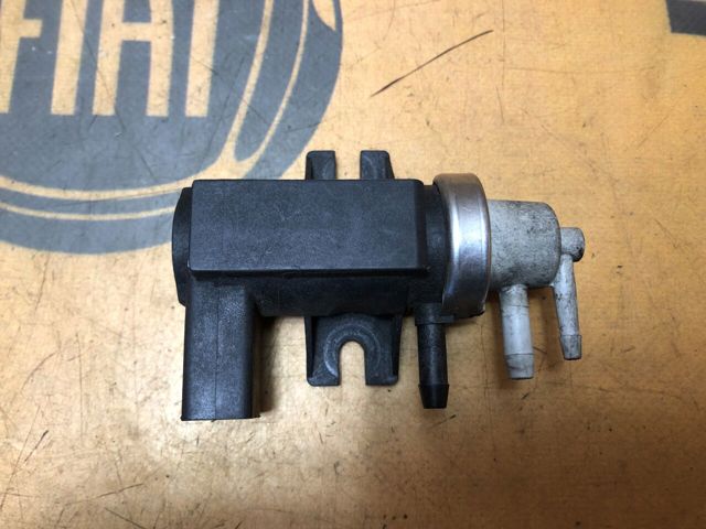 Клапан соленоїд регулювання заслонки EGR 1J0906627B VAG