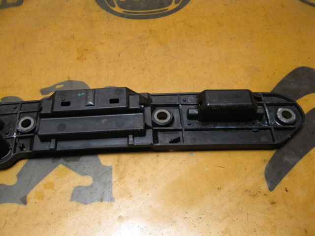 Ручка 3-х (5-х) дверей, зовнішня 1T0827574C VAG