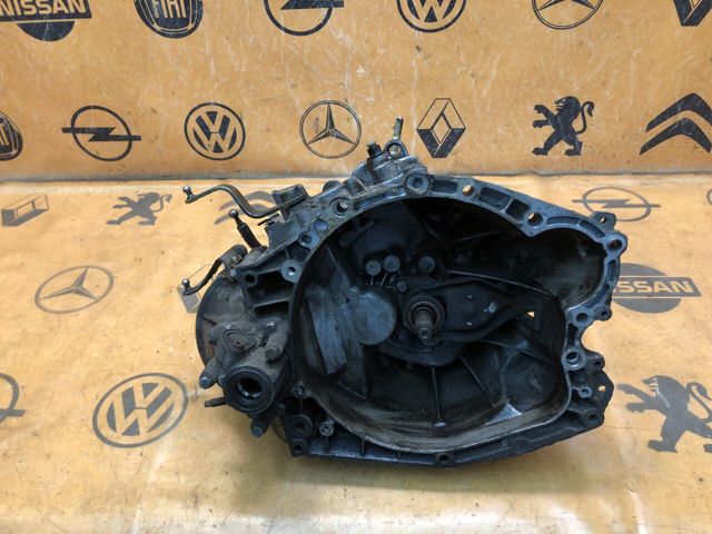 МКП в зборі Peugeot 206