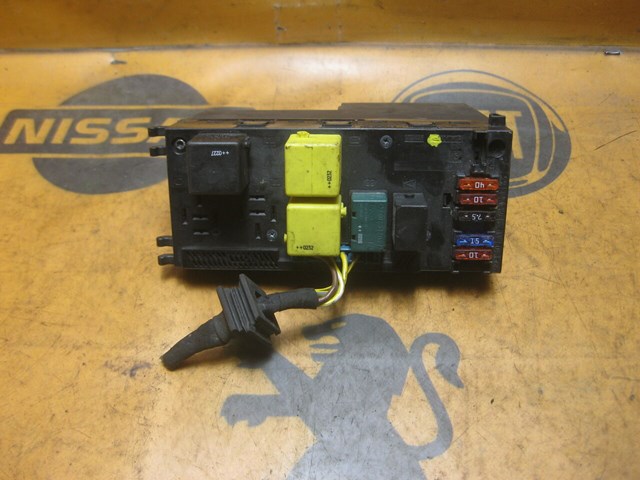Блок керування сигналами SAM 225455332 MERCEDES