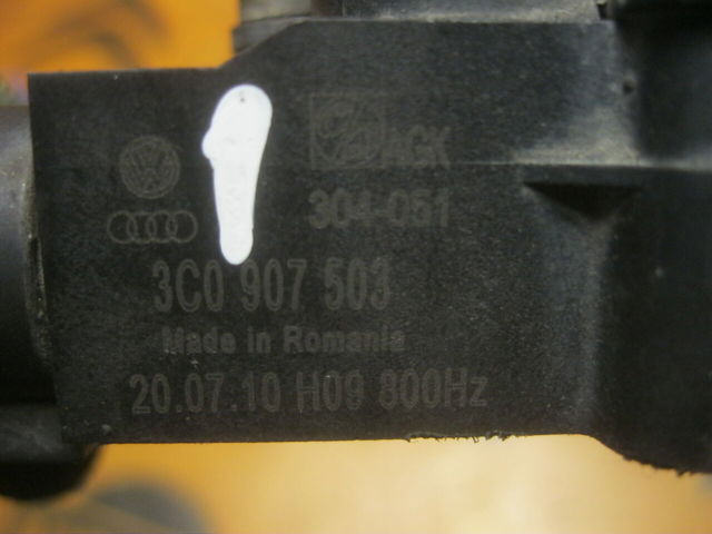 Датчик рівня положення кузова, передній лівий 3C0907503 VAG