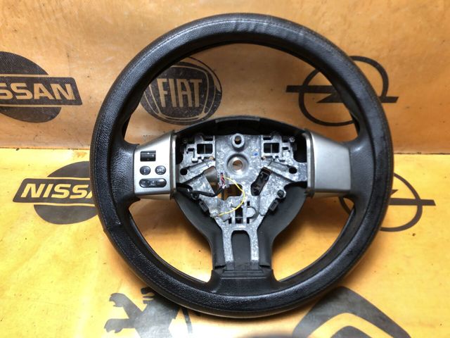 Рульове колесо 484309U005 NISSAN