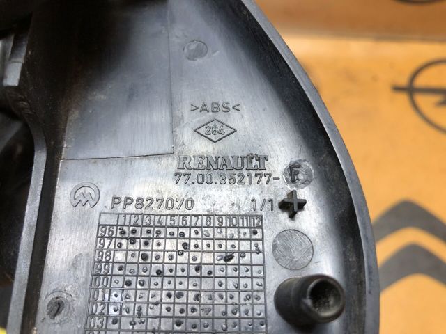 Накладка стійки кузова зовнішня, передня ліва 7700352177 RENAULT
