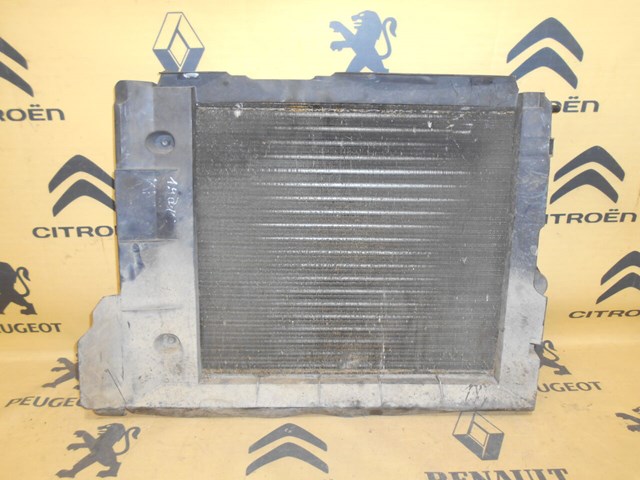 Б/у радиатор охлаждения renault kangoo 1 (1997-2007) код: 798 7700836301