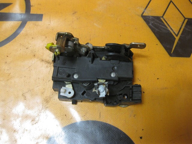 Внутрішній дверний замок 7701046800 RENAULT