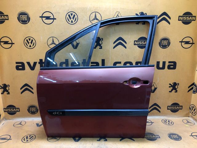 Дверь передня ліва Рено Сценік II
