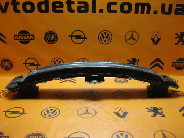 Буфер бампера переднього Рено Лагуна II