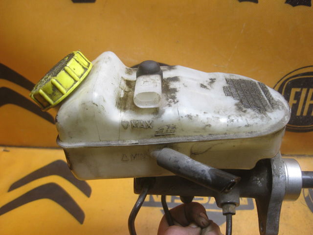 Бачок ГГЦ 7H0611303A VAG