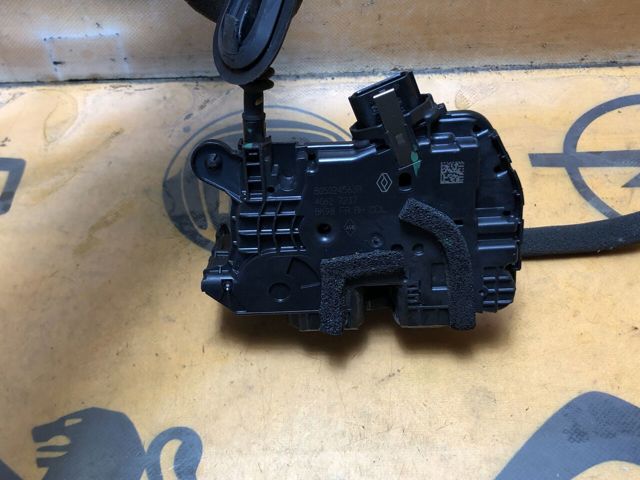 Замок двері правої передньої 805024563R RENAULT