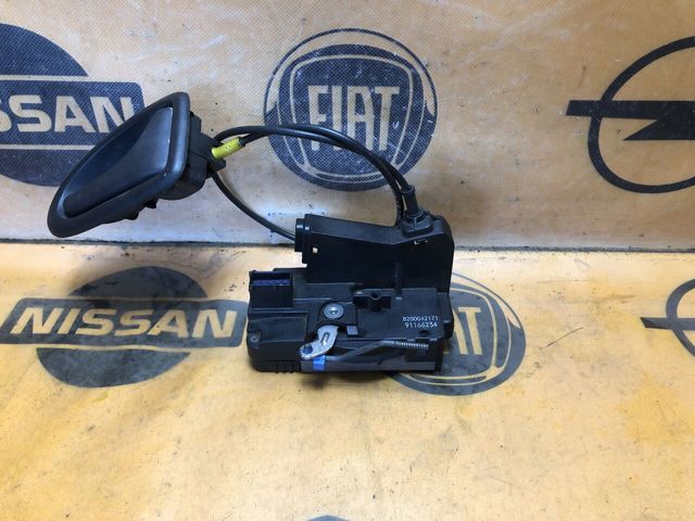 Замок передніх пасажирських дверей Рено Трафік II