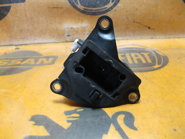 Ручка закриття кришки багажника внутрішня 8200060917 RENAULT