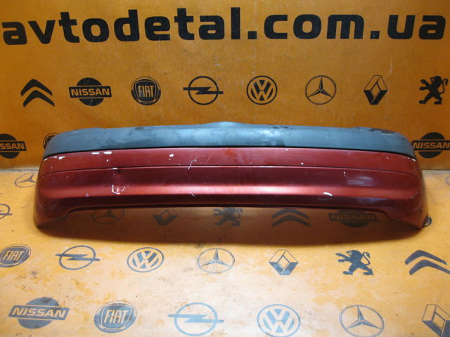Кожух бампера заднього 8200068693 RENAULT