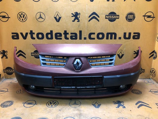 Буфер (бампер) передній 8200139528 RENAULT