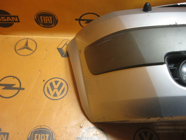 Кожух бампера переднього 8200142000 RENAULT