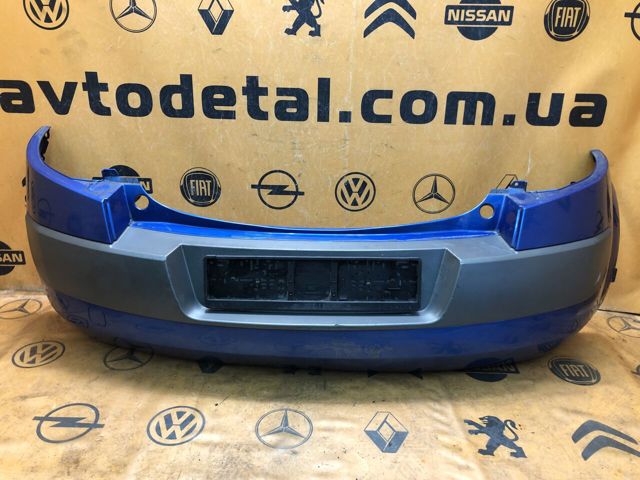 Кожух бампера заднього 8200142401 RENAULT