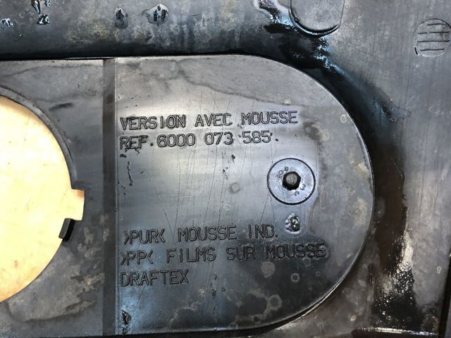Захист піддона картера двигуна 8200158870 RENAULT