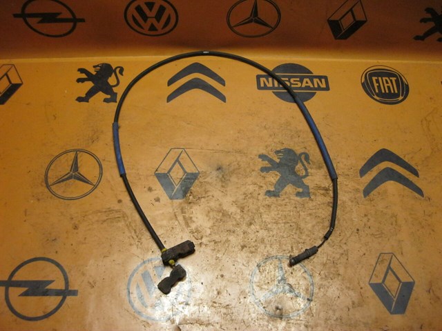 Трос ручника задній правий 8200263821 RENAULT