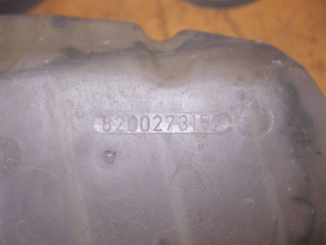 Бачок системи охолодження, розширювальний 8200273157 RENAULT