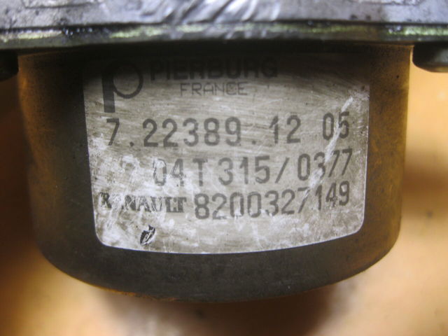 Насос вакуумний 8200327149 RENAULT